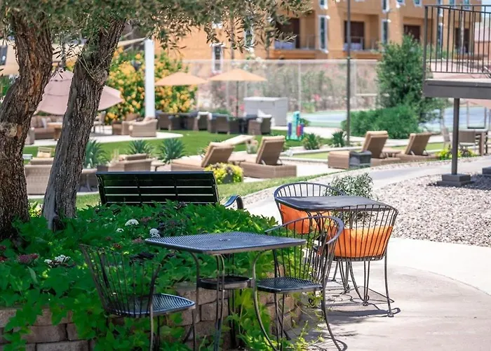 131 Fully Furnished, Amenities Galore